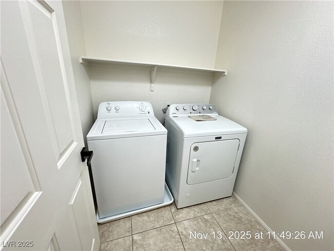 Building Photo - 10632 Peach Creek St