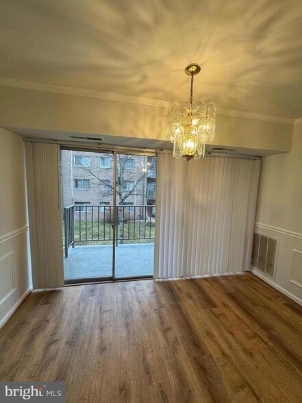 Building Photo - 3832 Bel Pre Rd