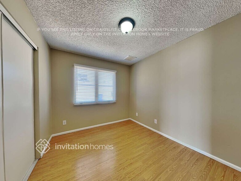Building Photo - 13830 N 47th Ave