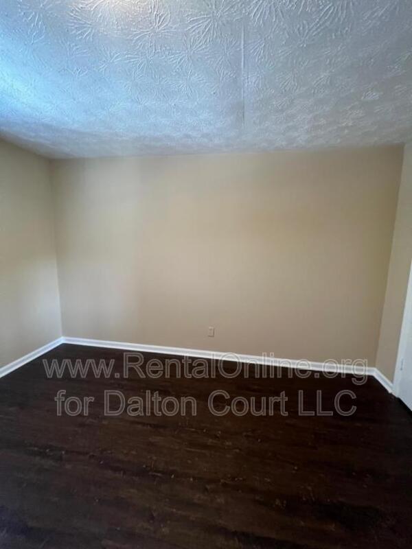 Building Photo - 1972 Cambridge Dr