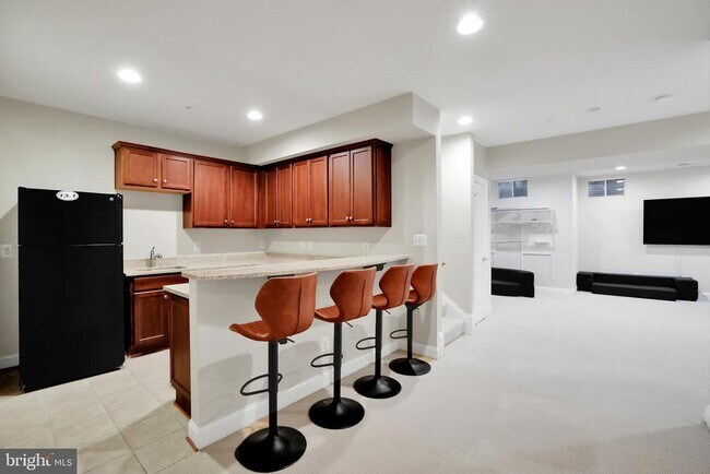 Building Photo - 3037 Moore Ln