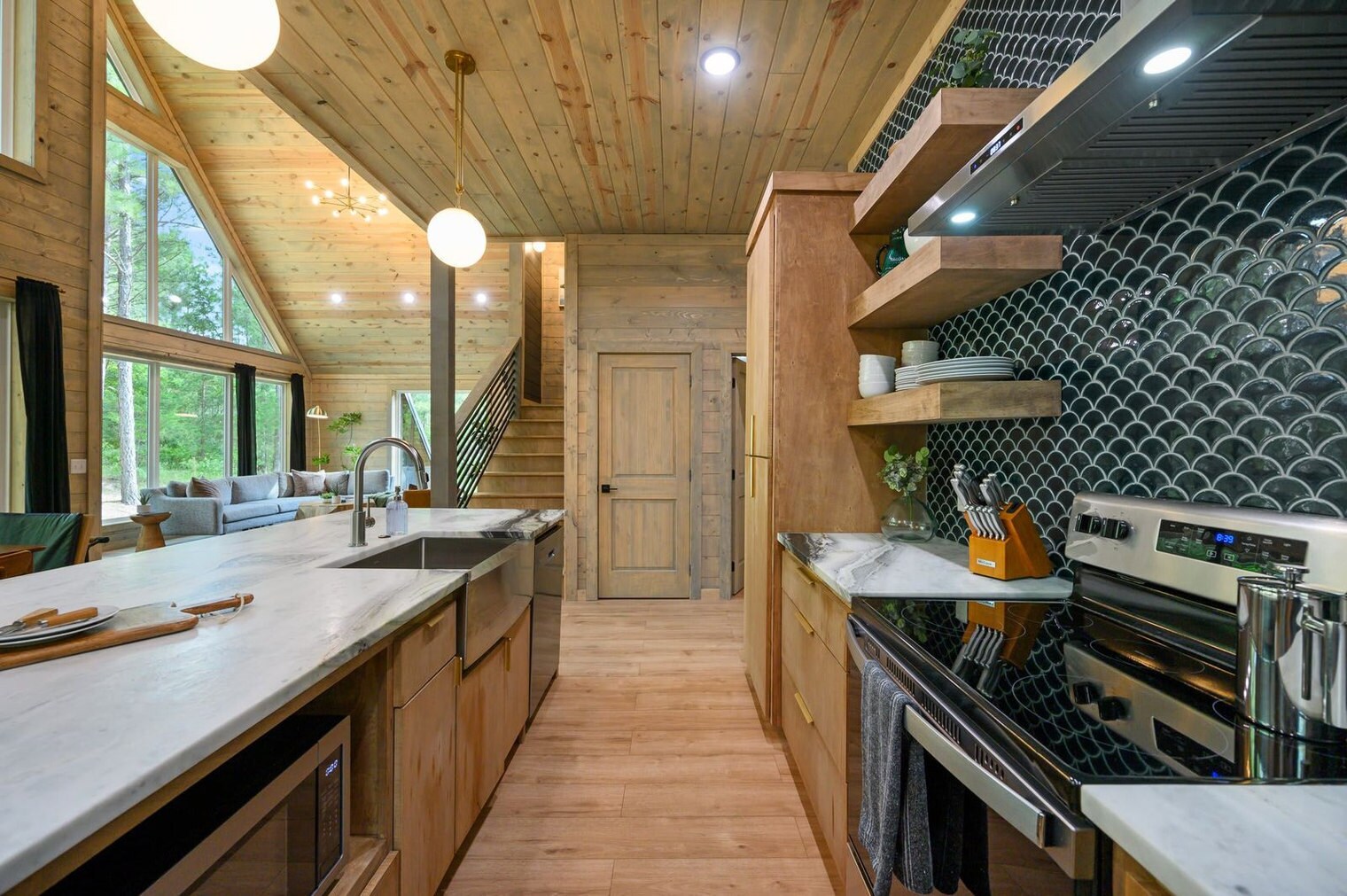 Building Photo - 436 Hochapine Trl