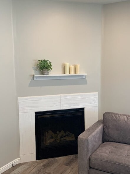 Building Photo - 13864 S Vestry Rd