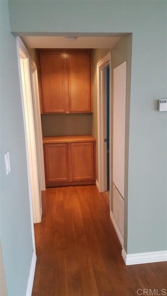 Building Photo - 1386 E Madison Ave