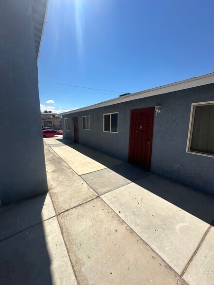 Building Photo - 506 McKellar Cir