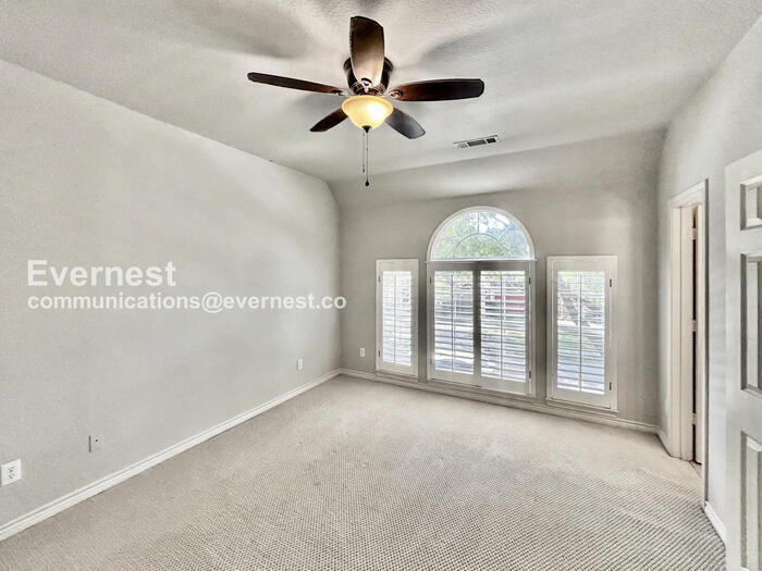 Building Photo - 3405 Grand Mesa Dr