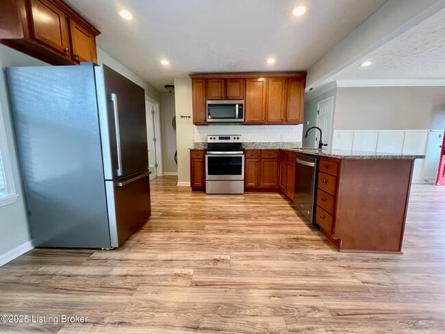 Building Photo - 4800 Libby Ln