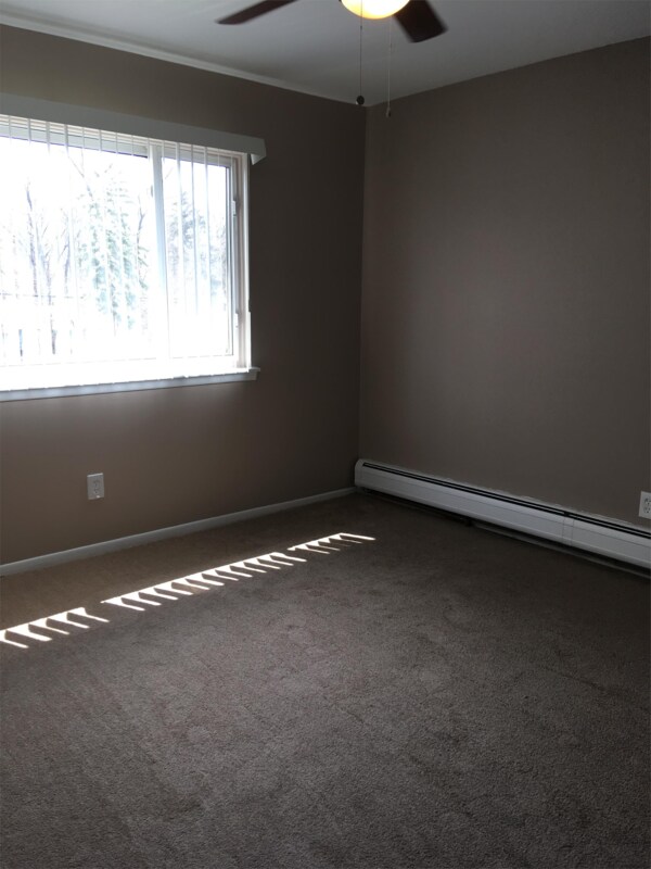 Building Photo - 10000 W Nine Mile Rd