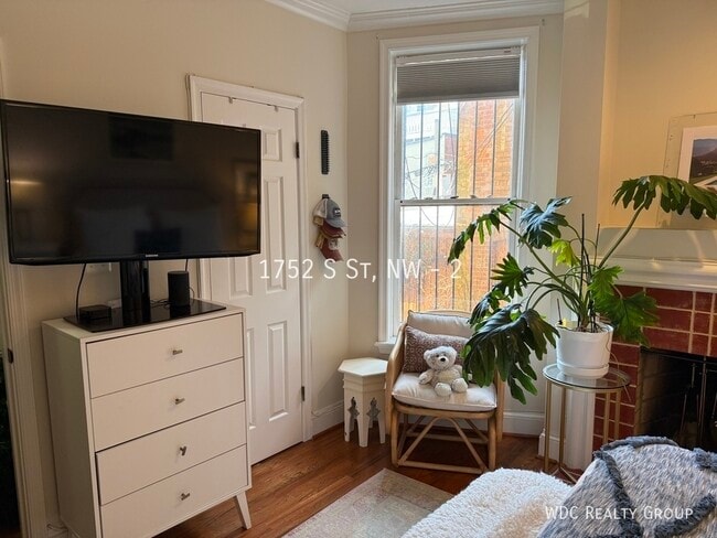 Building Photo - 1752 S St NW