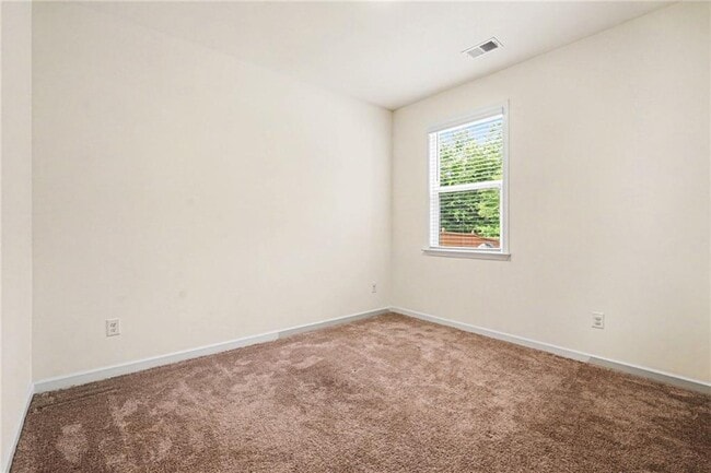 Building Photo - 639 Blue Juniper Cir