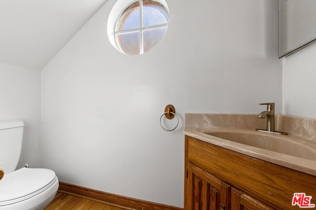 Building Photo - 2823 Coolidge Ave