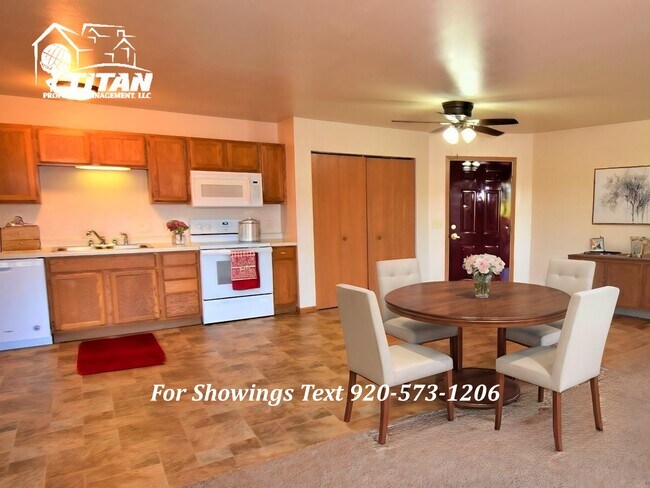 Interior Photo - 201 Robbins Street