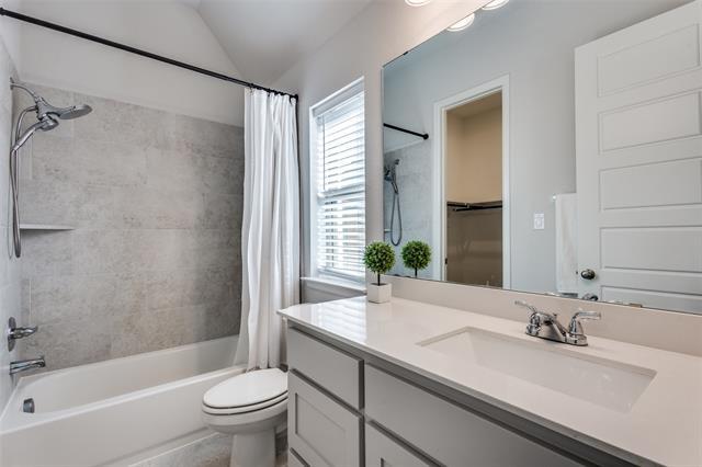 Building Photo - 904 Saffold Trl