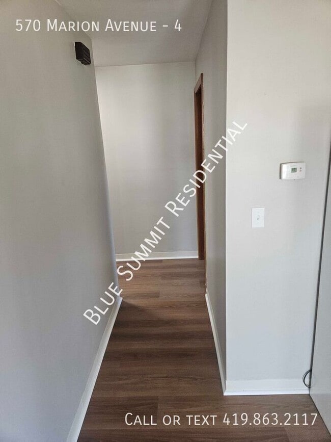 Building Photo - 570 Marion Ave