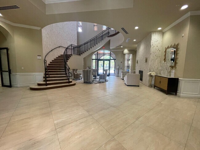Building Photo - 9980 Edgewater Ct