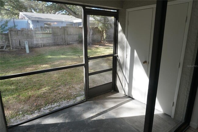 Building Photo - 101 Lake Ave NE