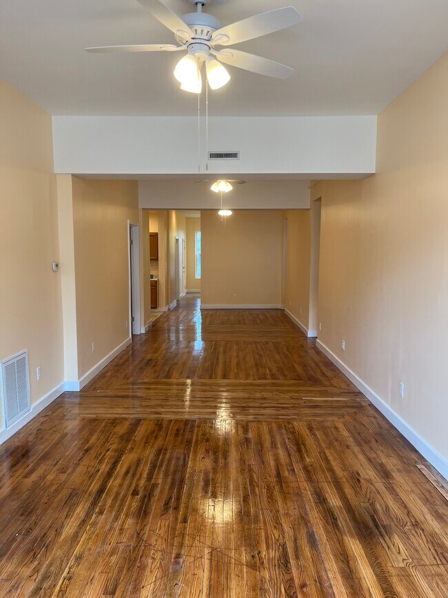 Building Photo - 365 3rd St