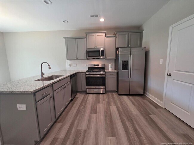 Building Photo - 3221 Carnoustie Ct