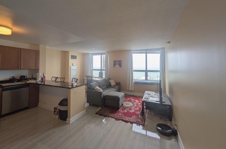 Building Photo - 474 N Lake Shore Dr