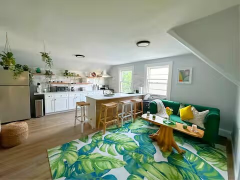 Building Photo - 218 Sherman Ave