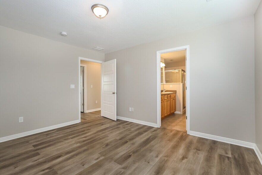 Building Photo - 3762 Teal Run Wy