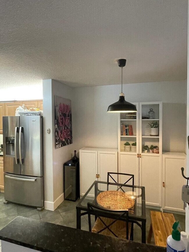 Building Photo - 7776 Trent Dr