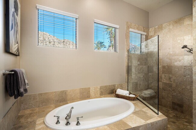 Building Photo - 78320 Clarke Ct