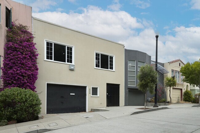 Building Photo - 4058 20th St