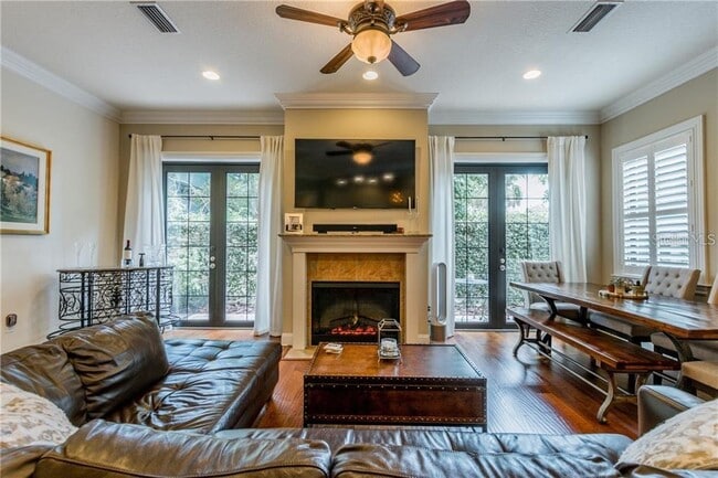 Building Photo - 3814 Villas Del Sol Ct