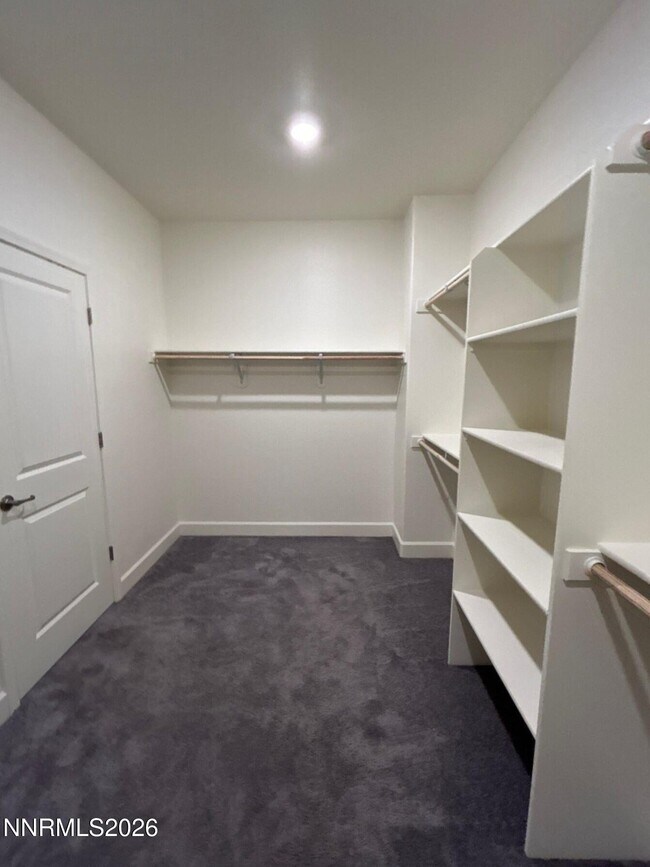 Building Photo - 2042 Maradona Dr
