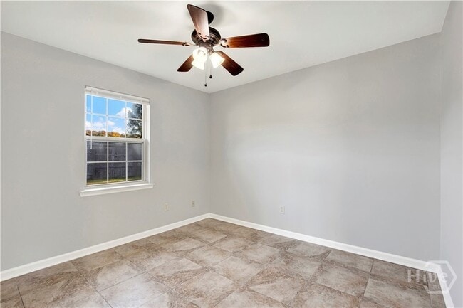 Building Photo - 125 Shawn Ct