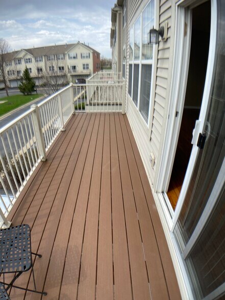 Deck - 4173 Milford Ln