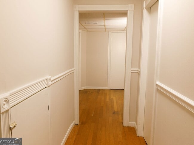 Building Photo - 95 Simpson Dr NE