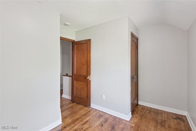 Building Photo - 4723 W 125th St