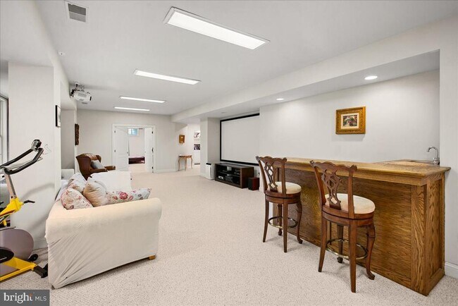 Building Photo - 10243 Brittenford Dr