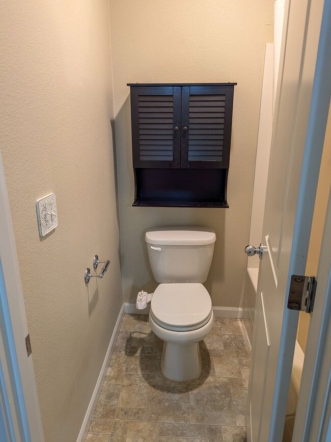 Building Photo - 1382 Glacier View St SE