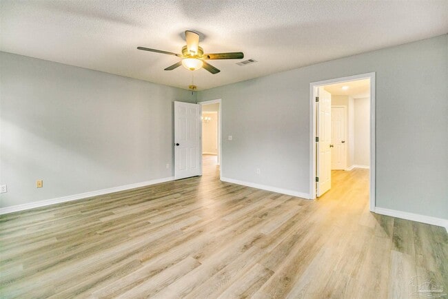 Building Photo - 9144 Sebring Dr