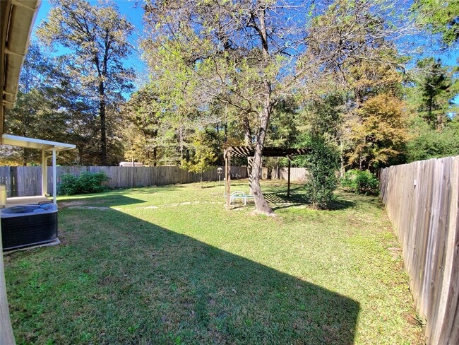 Building Photo - 3679 Piney Point Rd