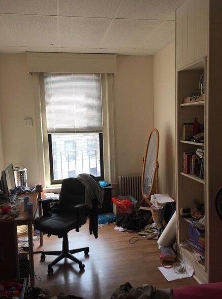 Building Photo - 41 Bay State Rd