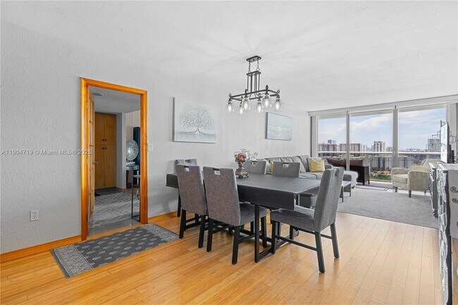 Building Photo - 3675 N Country Club Dr