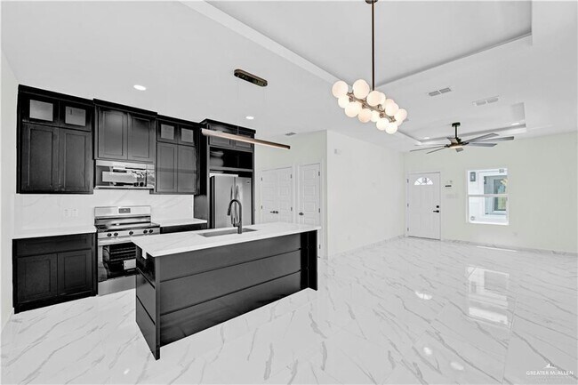 Building Photo - 10 Buccaneer Dr
