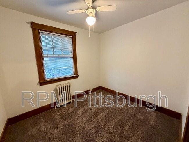 Building Photo - 1011 2nd St