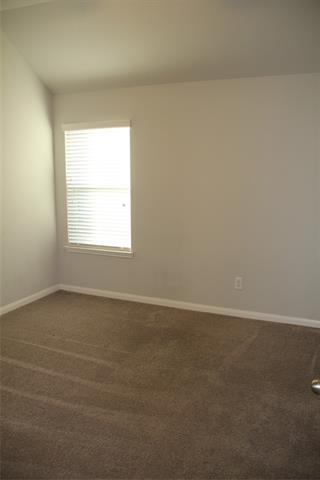 Building Photo - 4615 Elderberry St