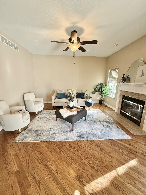 Building Photo - 709 Michael St