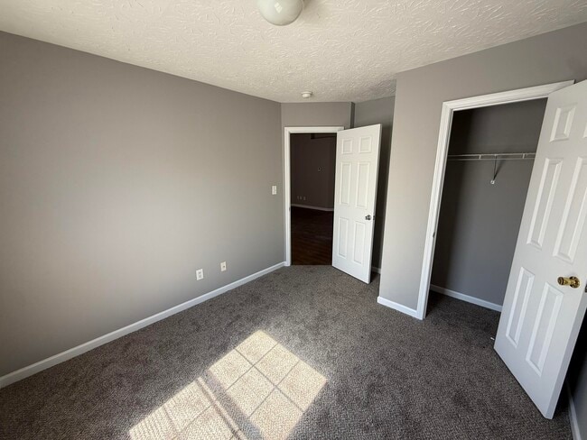 Building Photo - 3361 Tyler Ct