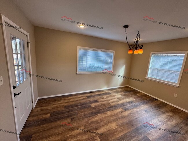 Building Photo - STATUS: *PENDING APPLICATION*  - R100  $2295