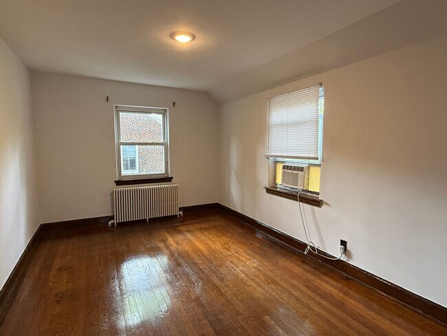 Building Photo - 4409 Brandywine St NW