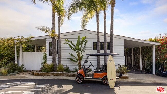 Building Photo - 29500 Heathercliff Rd