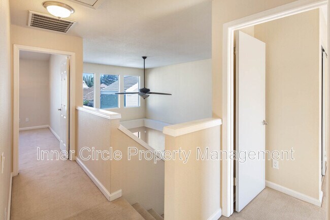 Building Photo - 342 Chaucer Dr