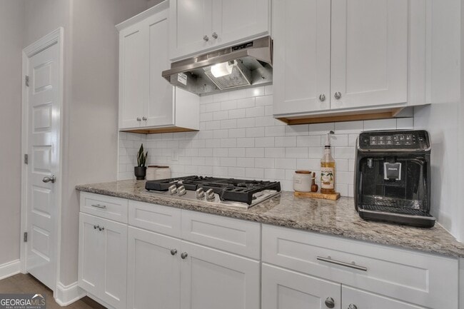 Building Photo - 21 Long Branch Trail